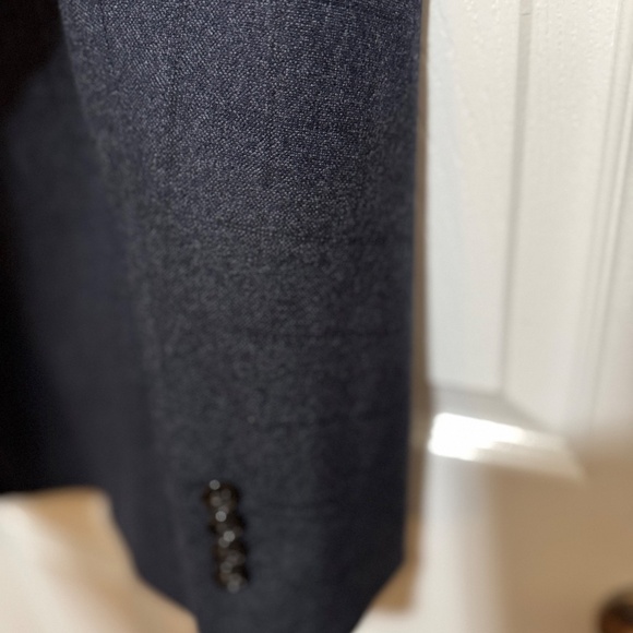 Men’s Navy Suit Jacket (36R) / Blazer | Banana Republic - Picture 3 of 16